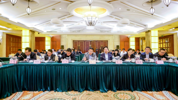 奋力冲刺2019年 积极备战2020年 尊龙凯时官网集团召开2019年三季度运营分析暨工作推进会议